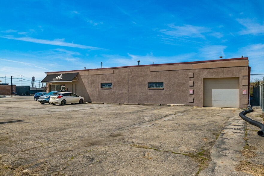 More Photos Of 1125 Cleveland Ave, Columbus Warehouse For Sale