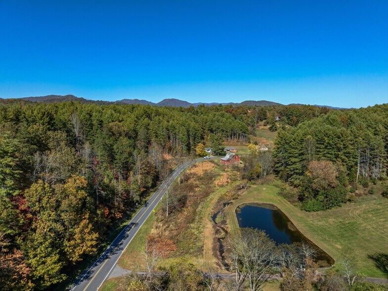 More Photos Of 1475 Crossroads Pky, Mars Hill Land For Sale