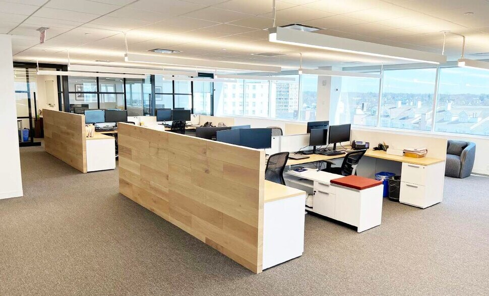 More Photos Of 750 E Main St, Stamford Office For Lease