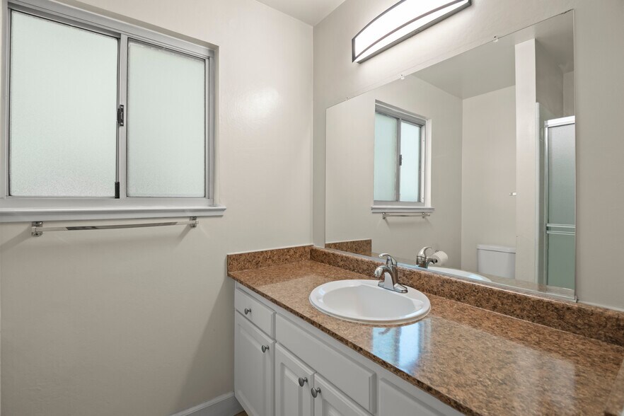 More Photos Of 3515 Chestnut Ave, Concord Apartments For Sale