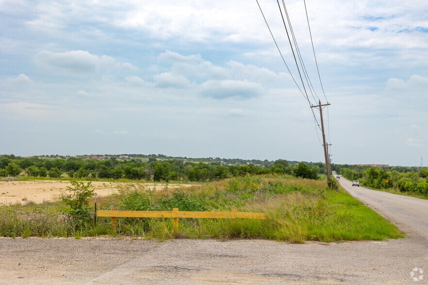 More Photos Of 1001 Rohde Road, Kyle Land For Lease