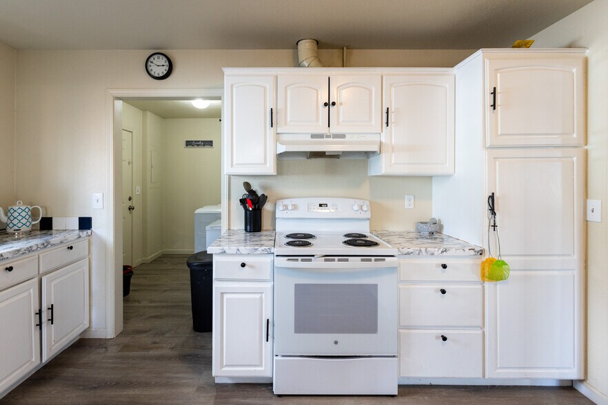 More Photos Of 758 Pleasant Ct, The Dalles Specialty For Sale
