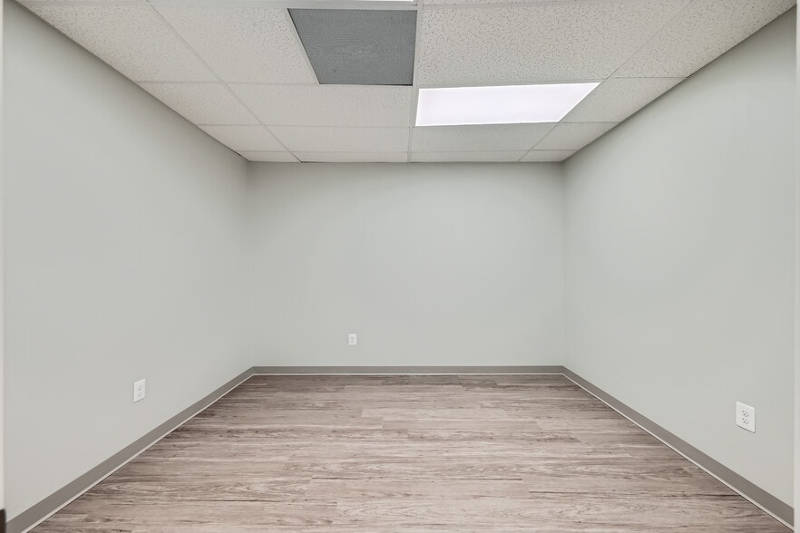 More Photos Of 3701 Court House Dr, Ellicott City Office For Lease