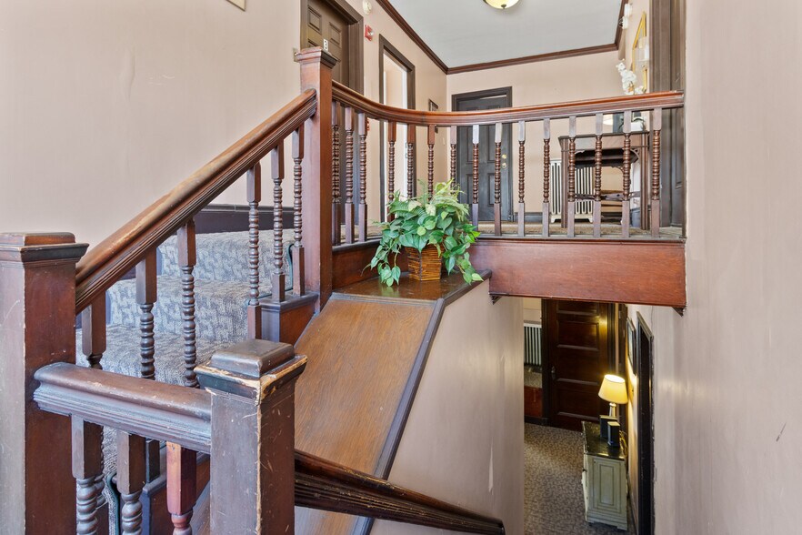 More Photos Of 743 Congress St, Portland Storefront Retail Office For Sale