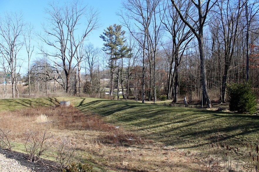 More Photos Of 1019 Ghaner Rd, State College Office For Lease