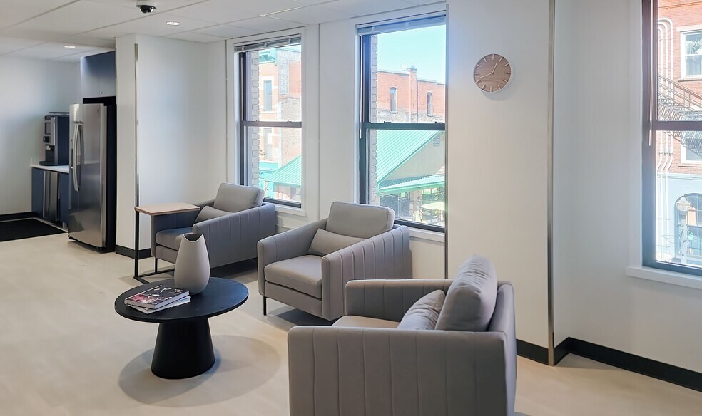 More Photos Of 41 N Sandusky St, Delaware Office For Lease