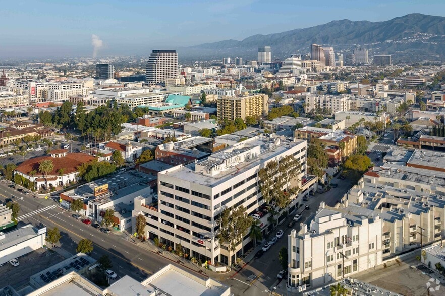 More Photos Of 425 E Colorado St, Glendale Office For Lease