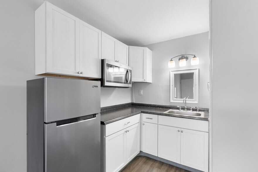 More Photos Of 855 Louisville Rd, Frankfort Apartments For Sale