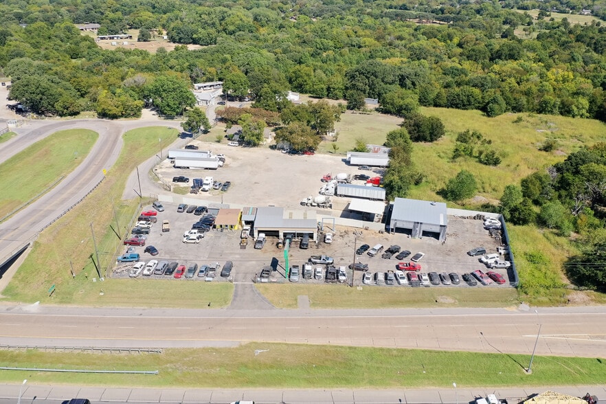 More Photos Of 11909 C F Hawn Fwy, Dallas Auto Dealership For Sale