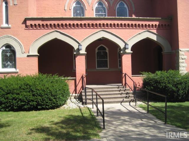 More Photos Of 500 N High St, Hartford City Religious Facility For Sale