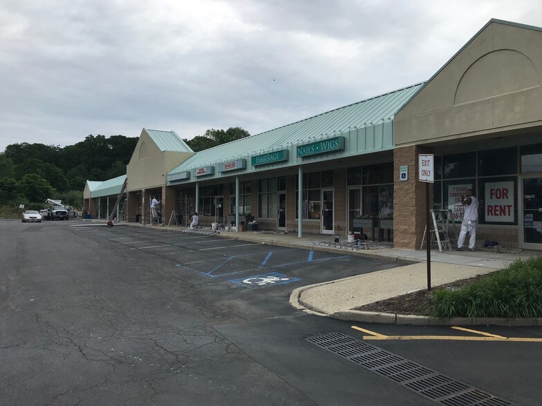 More Photos Of 1633 Us-202, Pomona Storefront Retail Office For Lease