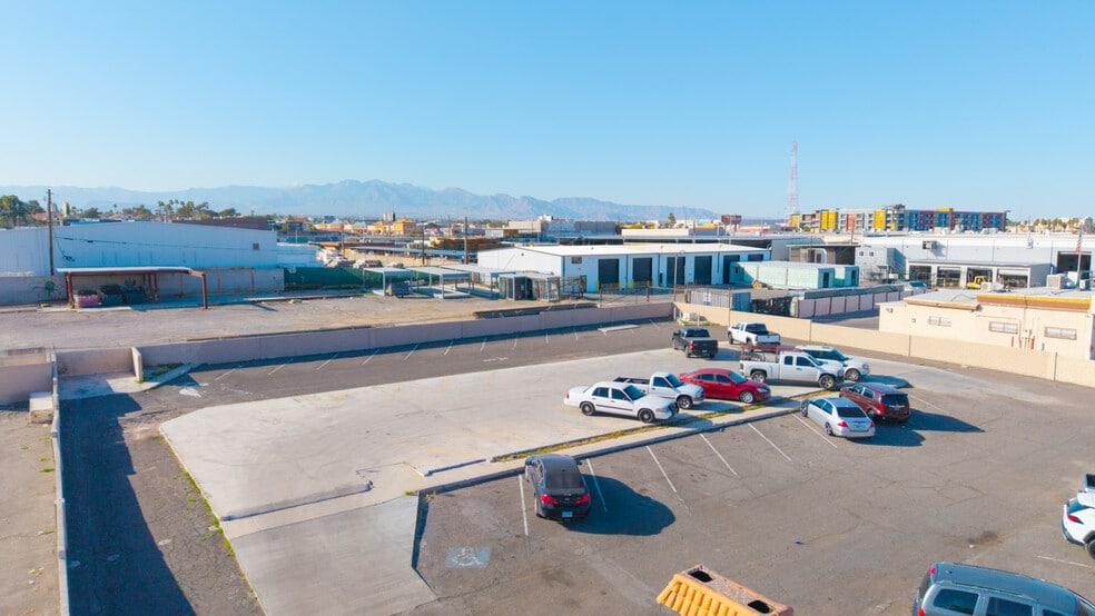 More Photos Of 3635 Polaris Ave, Las Vegas Industrial For Lease