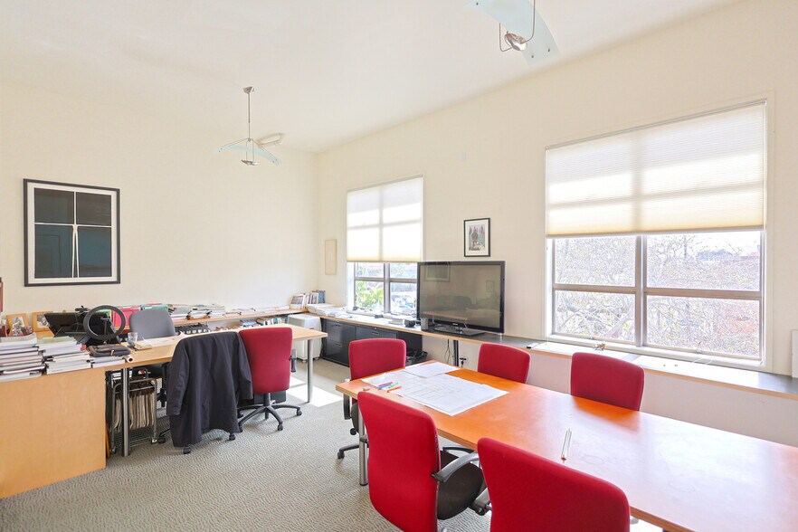More Photos Of 2095 Rose St, Berkeley Office For Lease