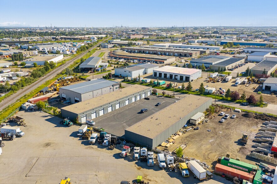 More Photos Of 7270-7322 68 St, Edmonton Warehouse For Sale