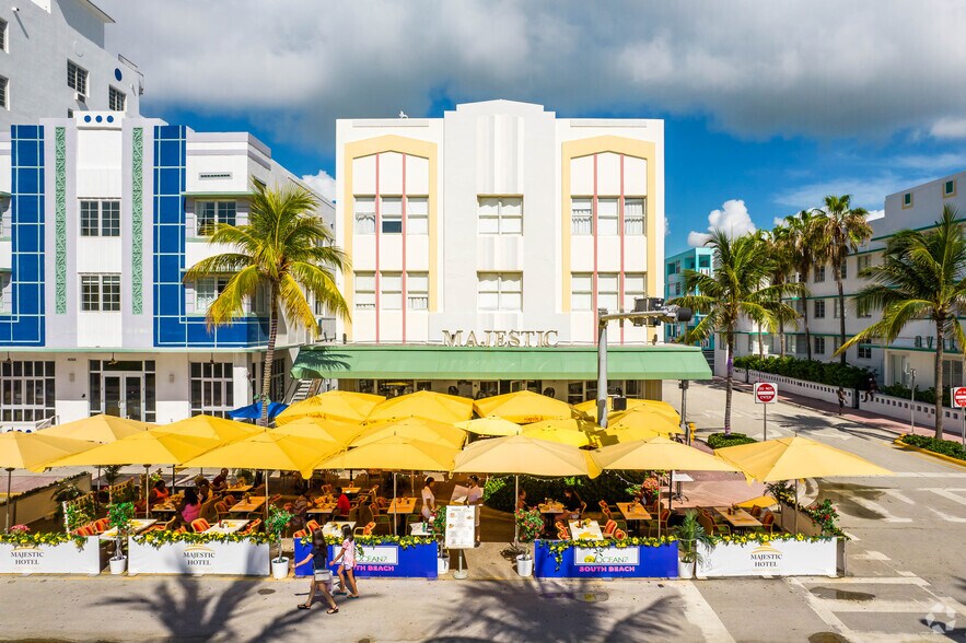 More Photos Of 660 Ocean Dr, Miami Beach Hotel For Sale