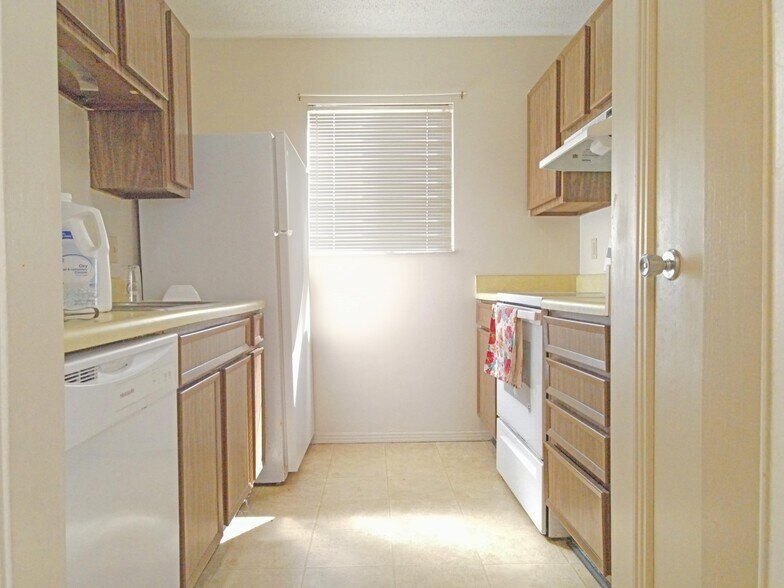 More Photos Of 2273 S Byron Butler Pky, Perry Apartments For Sale