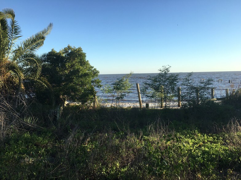 6109 Belle Fontaine Dr, Ocean Springs, MS 39564 Land For Sale