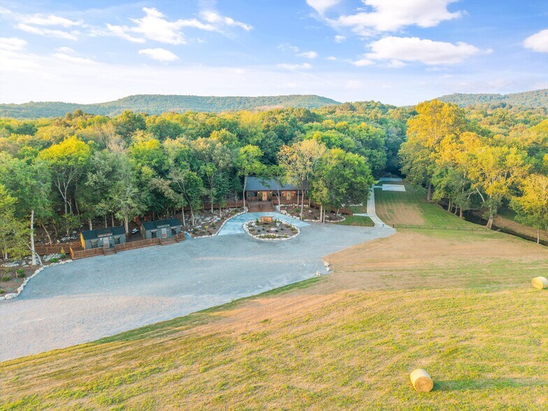 More Photos Of 4201 Pleasant Valley Rd, Union Grove Restaurant For Sale
