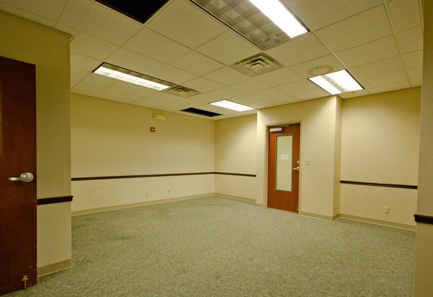 More Photos Of 77 Hospital Ave, North Adams Medical For Sale