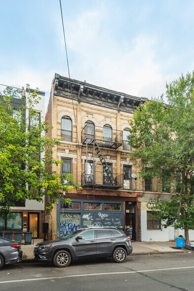 More Photos Of 733 Dekalb Ave, Brooklyn Multifamily For Sale