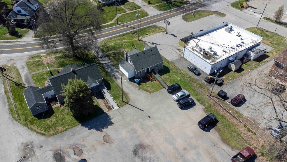 More Photos Of 2115 Crums Ln, Louisville Storefront Retail Office For Sale