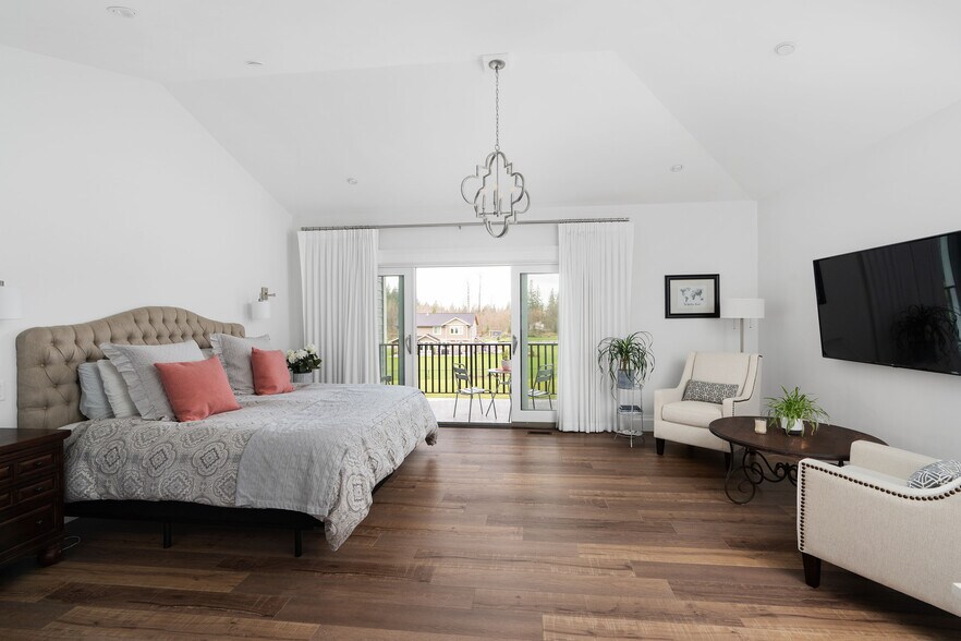 More Photos Of 9175 Gilmour, Mission Specialty For Sale