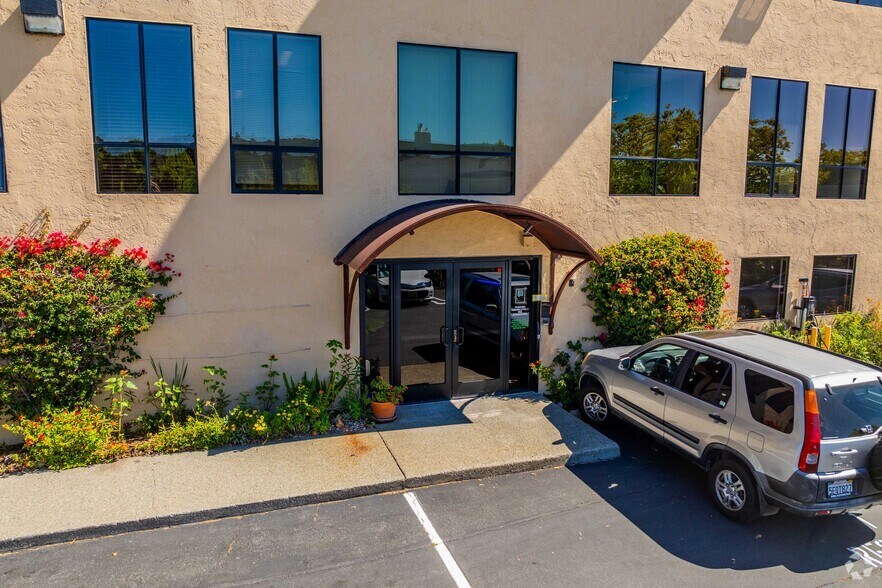 More Photos Of 1120 Nye St, San Rafael Office For Lease