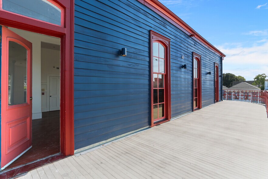 More Photos Of 2401 Saint Claude Ave, New Orleans Storefront Retail Residential For Sale