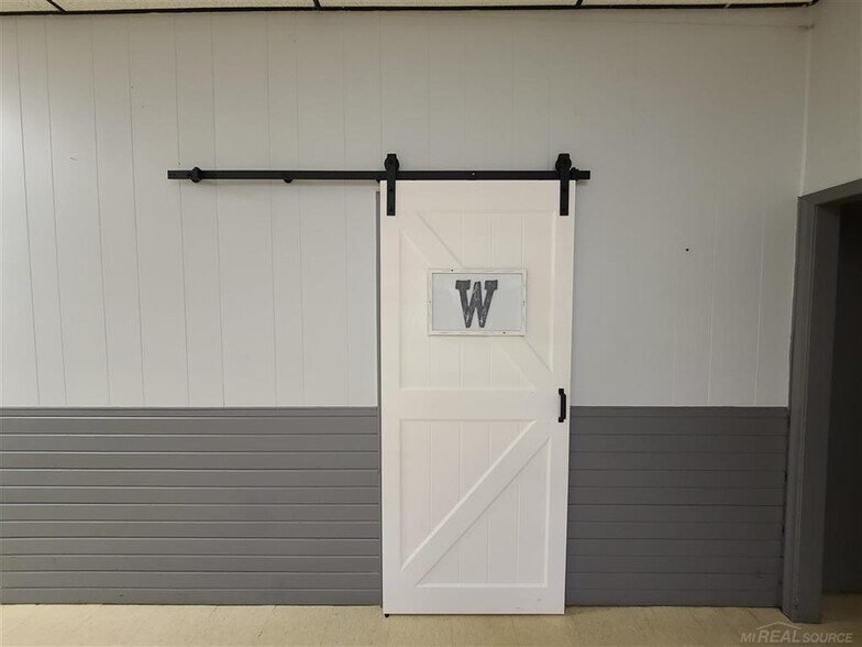 More Photos Of 7108 Maple Valley Rd, Brown City Specialty For Sale