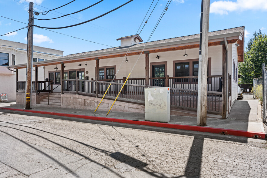 Primary Photo Of 45 W Mendocino Ave, Willits Storefront Retail Office For Sale