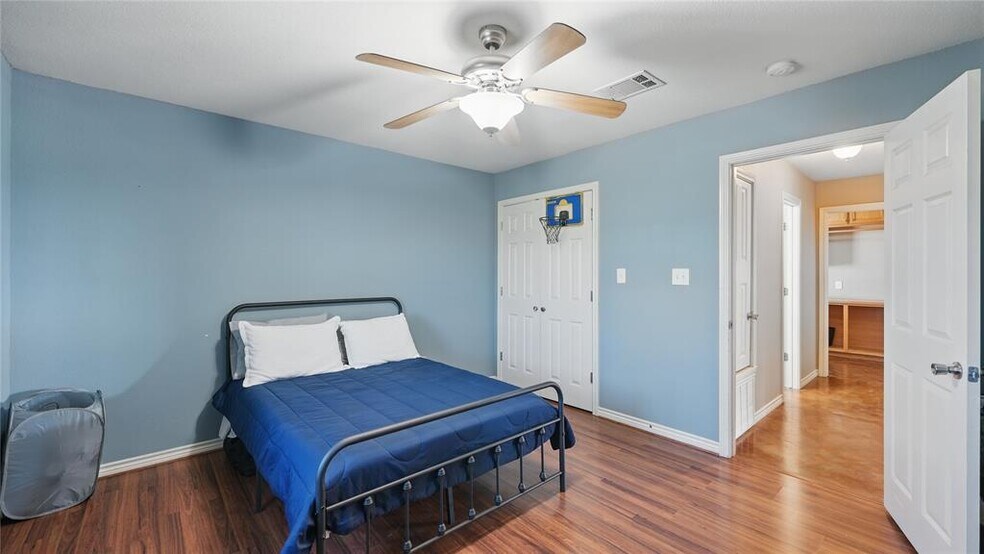 More Photos Of 310 Hatter Dr, Moody Land For Sale