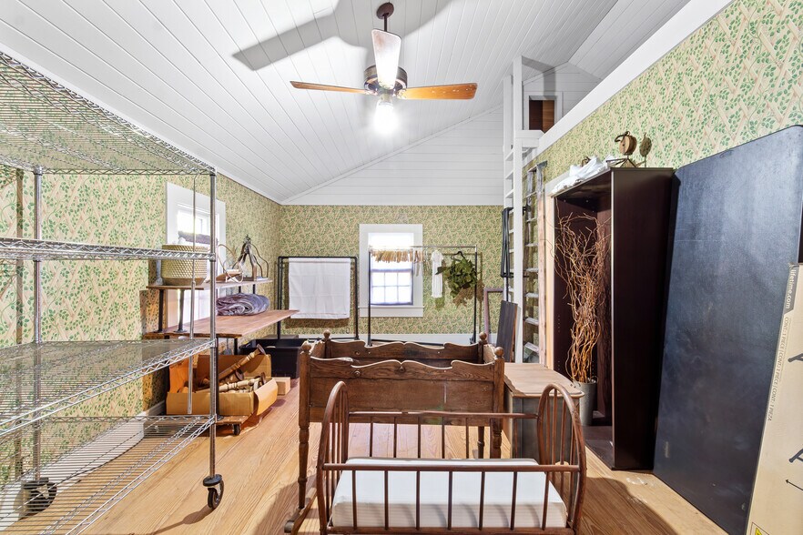 More Photos Of 668 N Main St, Jasper Storefront Retail Office For Sale