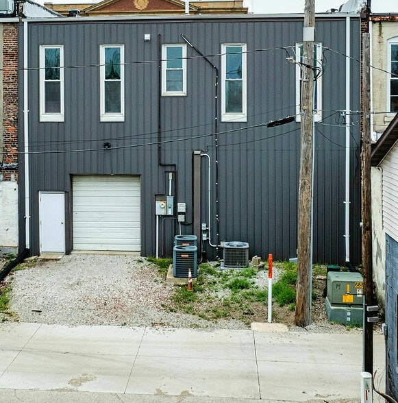More Photos Of 11 E Jefferson St, Sullivan General Retail For Sale