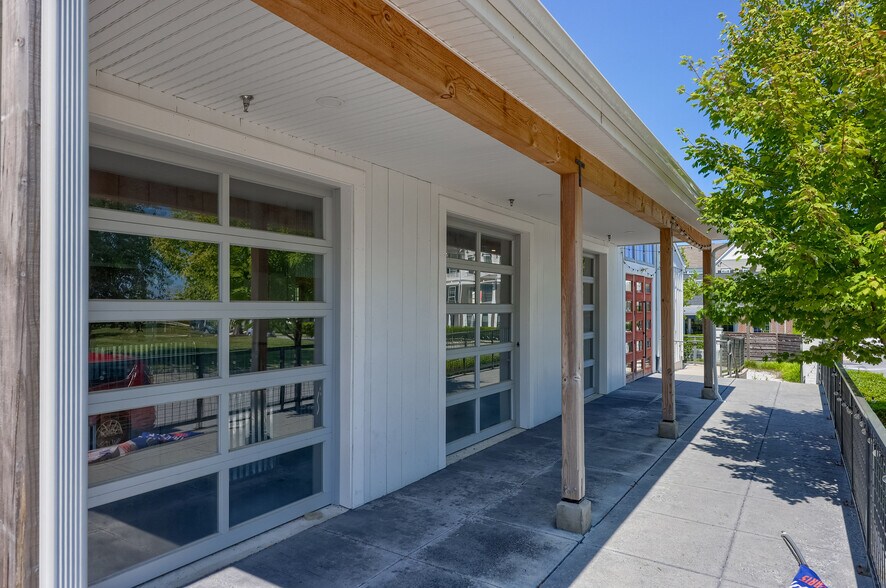 More Photos Of 1440 Market House Ln, Mechanicsburg Restaurant For Sale