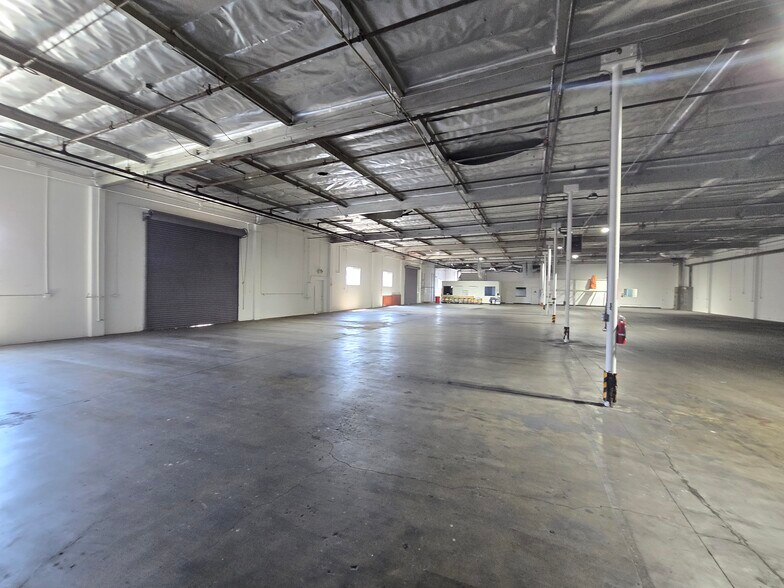 More Photos Of 9526 Ann St, Santa Fe Springs Manufacturing For Lease