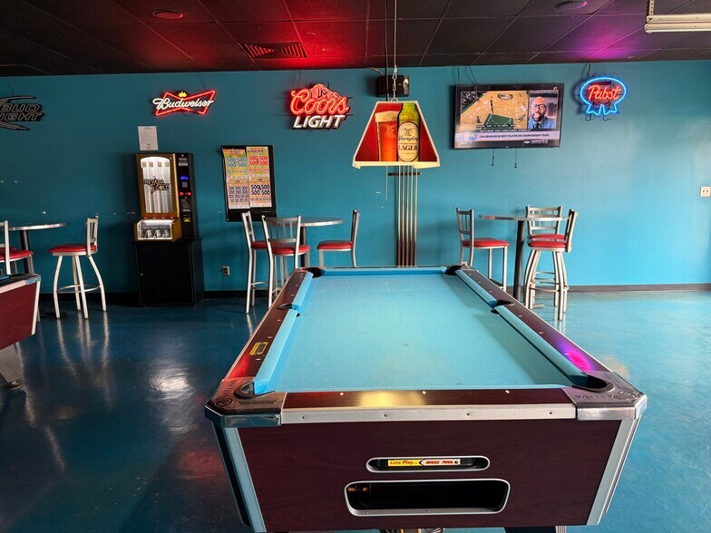 More Photos Of 2385 Willowcreek Rd, Portage Restaurant For Sale