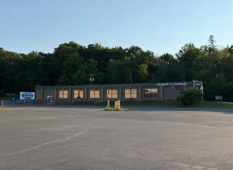More Photos Of 135 Brookton Road, Marquette Carwash For Sale