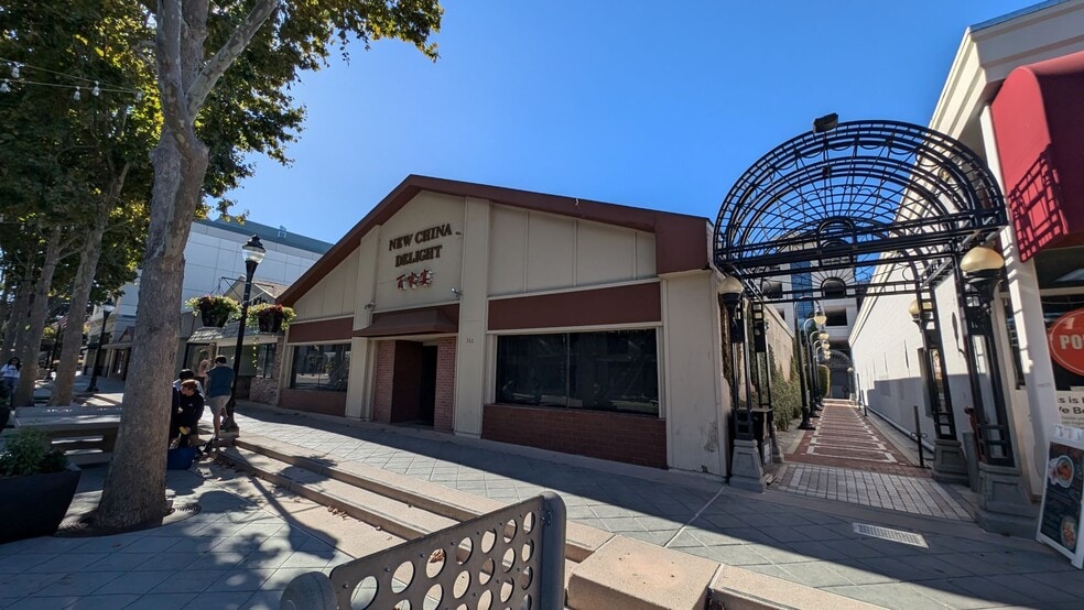 More Photos Of 360-368 Castro St, Mountain View Restaurant For Sale