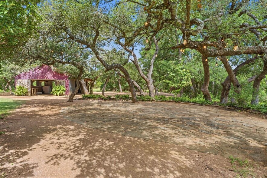 More Photos Of 1770 N Elder Hill Rd, Driftwood Specialty For Sale