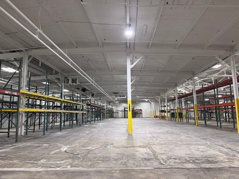 More Photos Of 201 Kriebel Ave, Lansdale Warehouse For Lease