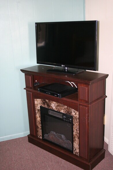 More Photos Of 227 N Hwy 89, Hatch Hotel For Sale