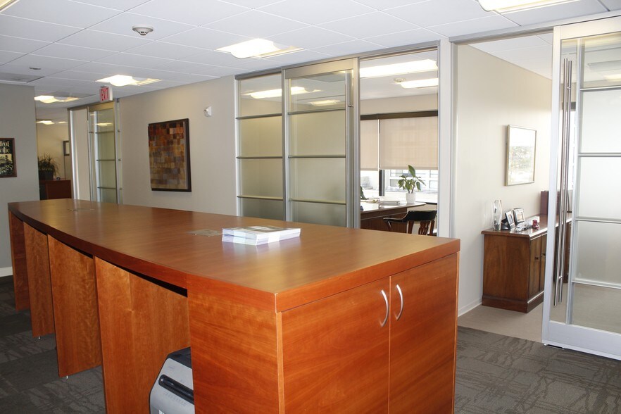 More Photos Of 1001 N Fairfax St, Alexandria Office For Lease
