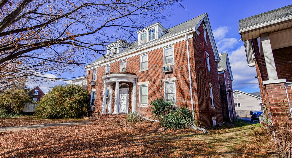 More Photos Of , Brentwood Unknown For Sale