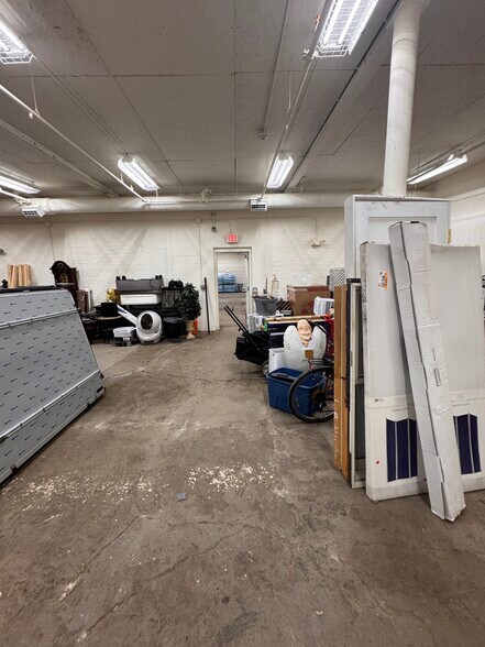 More Photos Of 334 Ontario St, Albany Warehouse For Sale
