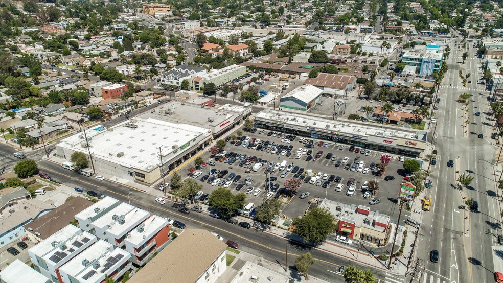 More Photos Of 4903-4947 Eagle Rock Blvd, Los Angeles Unknown For Lease