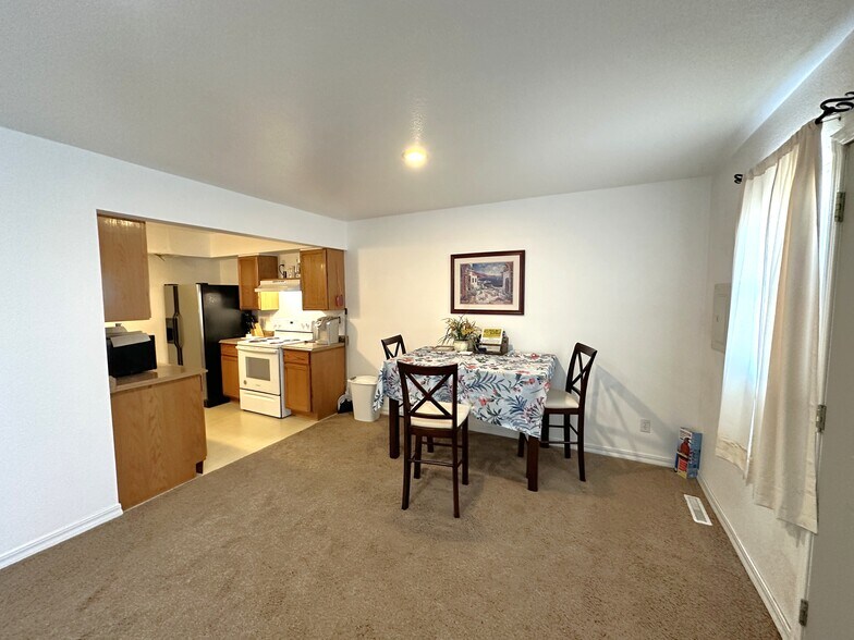 More Photos Of 309 8th St, Hugo Apartments For Sale