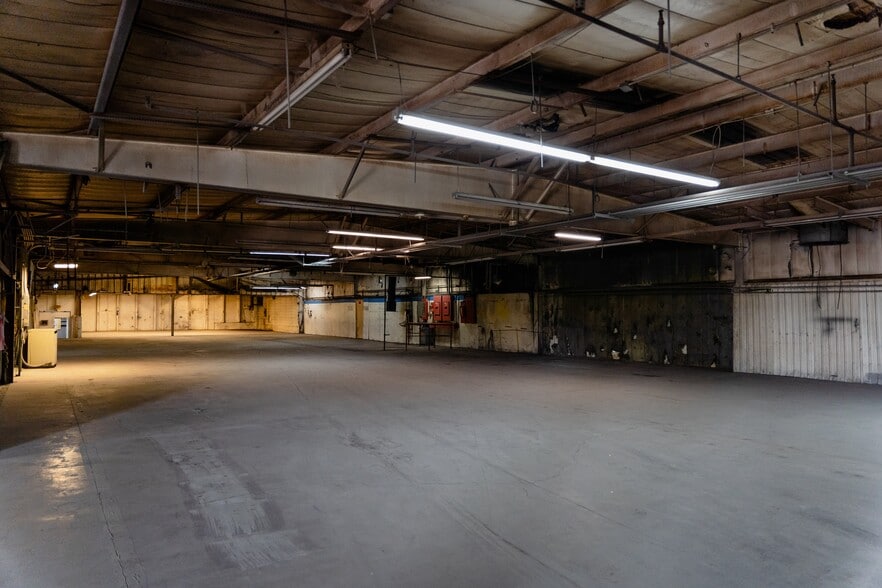 More Photos Of 11500 W 13th Ave, Lakewood Manufacturing For Sale