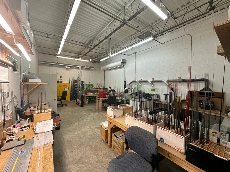 More Photos Of 1285 114th Ave NW, Minneapolis Warehouse For Lease