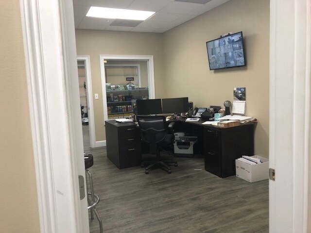 More Photos Of 575 Technology Dr, Sparta Warehouse For Sale