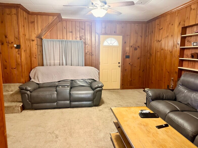 More Photos Of 6686 National Rd SE, Jacksontown Office For Sale